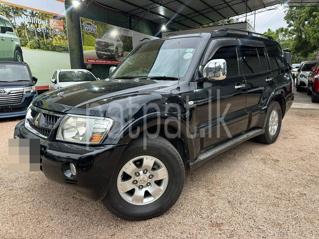 Mitsubishi Montero 2006 - பயன்படுத்தப்பட்டது SUV sale in Sri Lanka - patpat.lk