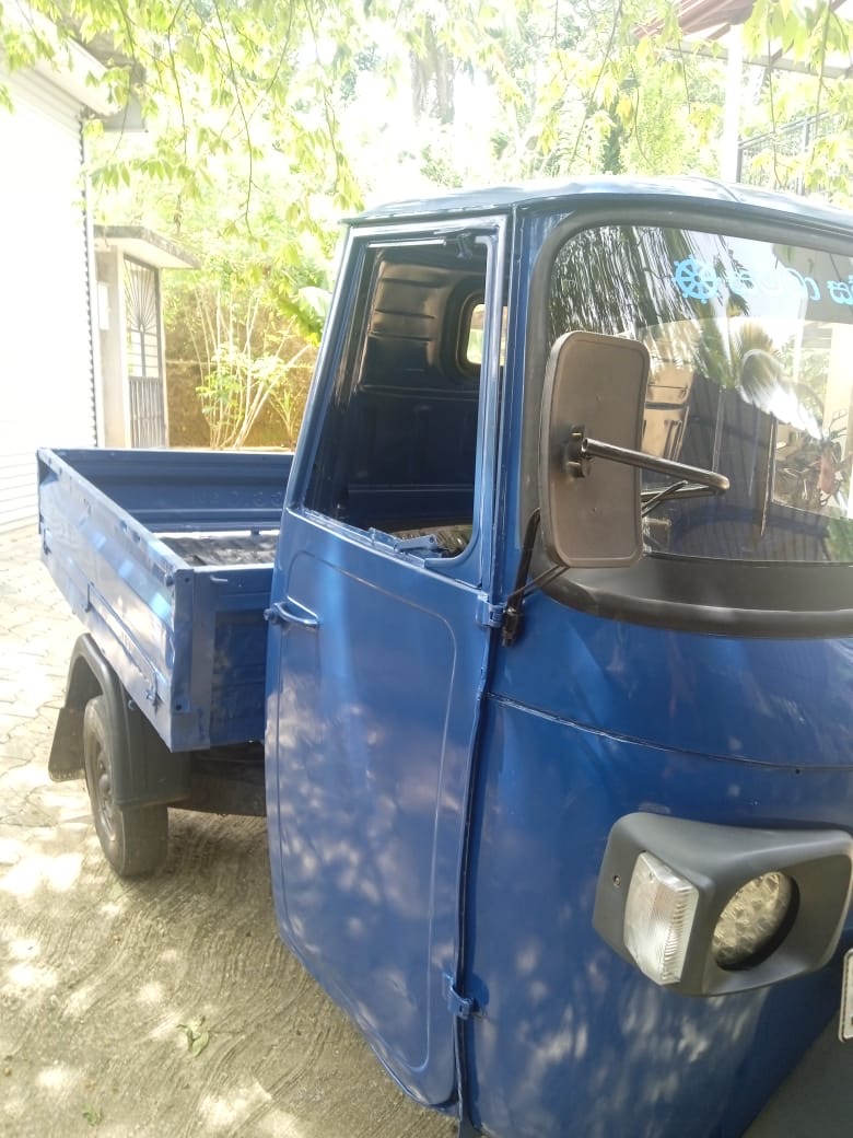 Piaggio Three Wheel 2016 - Used Three wheeler sale in Sri Lanka - patpat.lk