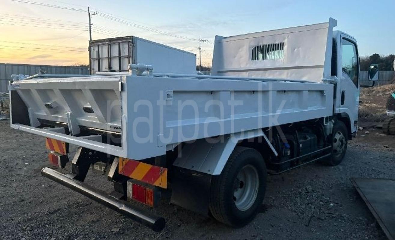 Advertisement image 4