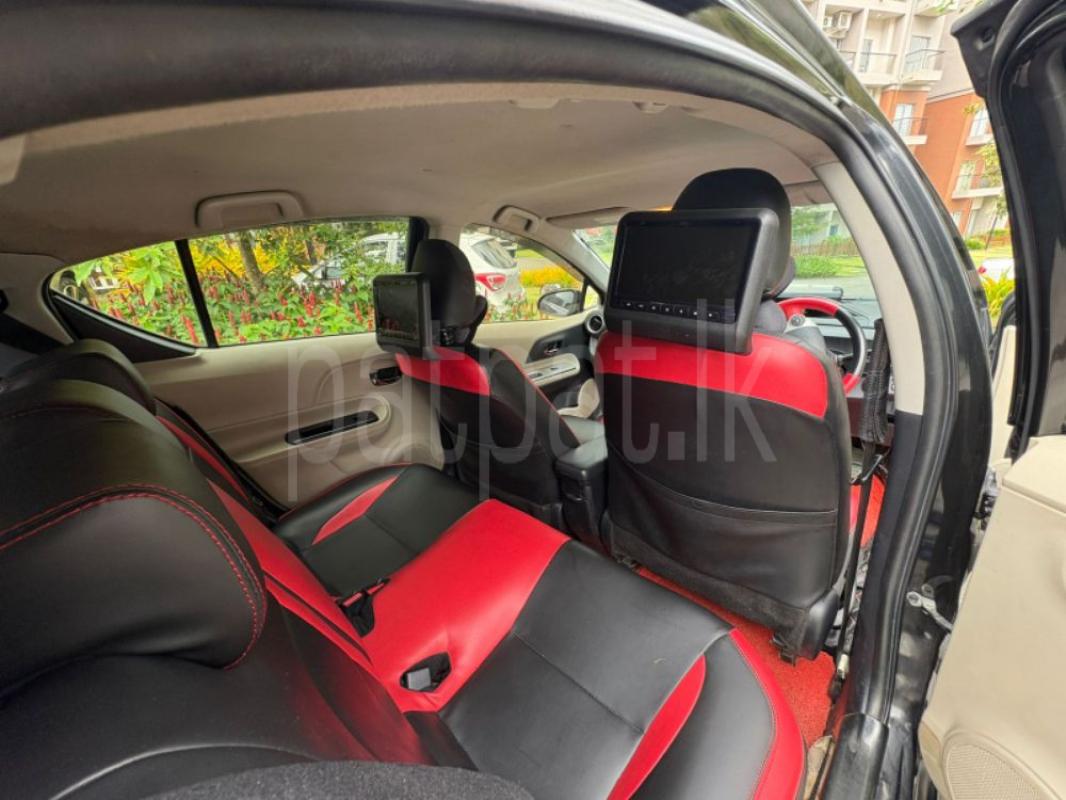 Advertisement image 4