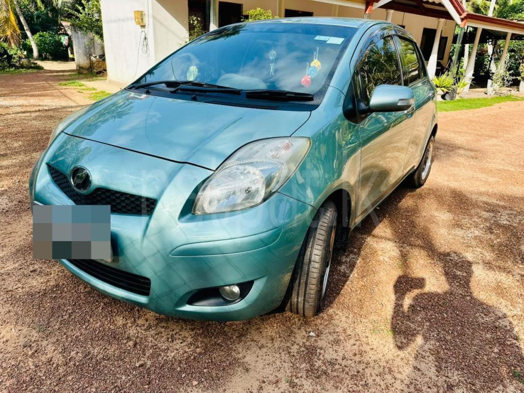 Toyota Vitz 2008 - භාවිතා කරන ලද කාර් sale in Sri Lanka - patpat.lk