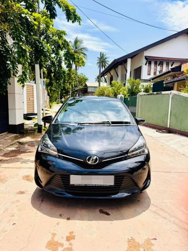 Toyota Vitz 2016 - பயன்படுத்தப்பட்டது கார் sale in Sri Lanka - patpat.lk