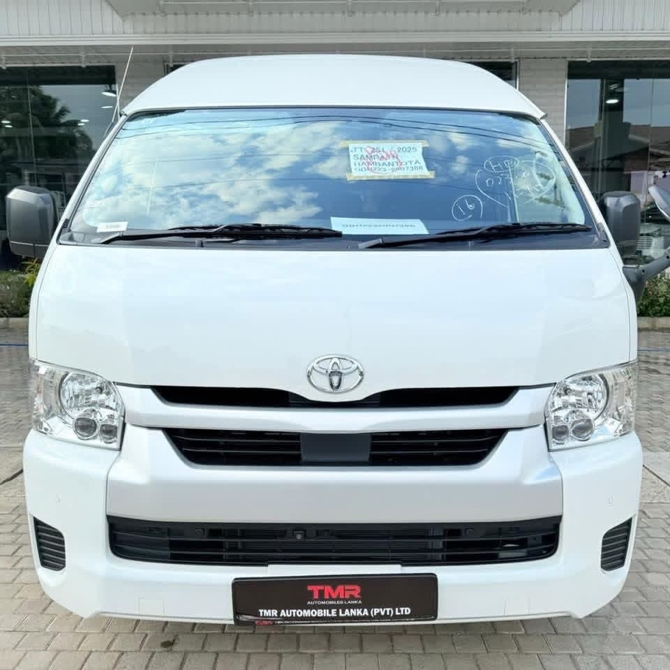 Toyota Hiace 2024 ads-image-1