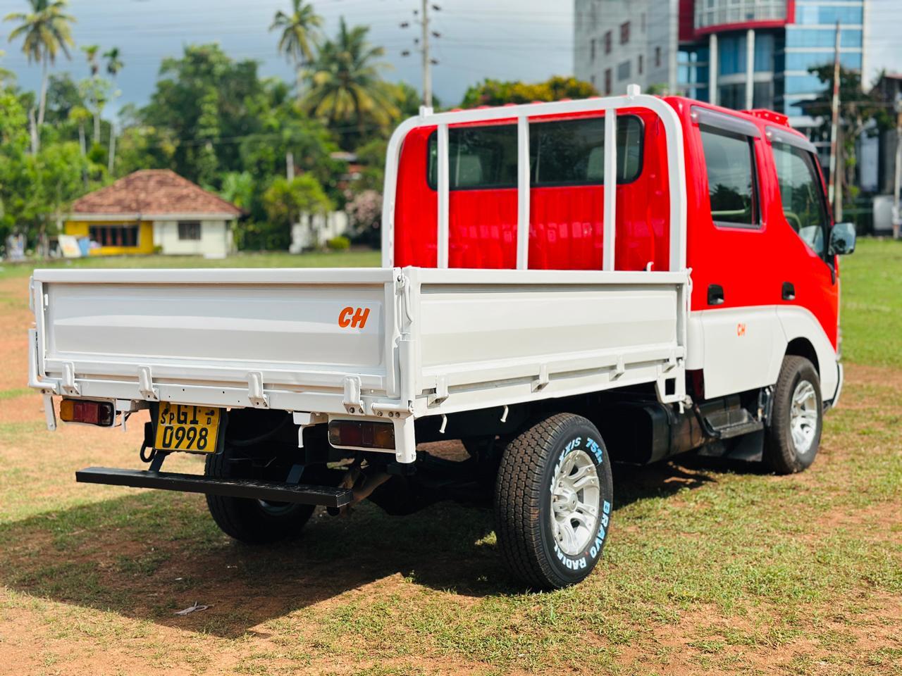 Toyota Dyna 1996 - பயன்படுத்தப்பட்டது டிரக் sale in Sri Lanka - patpat.lk
