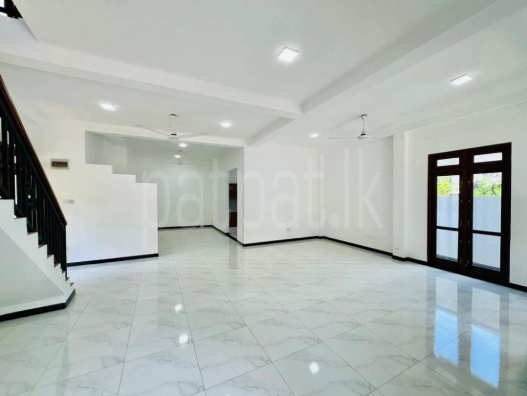 House for Sale in Godagama