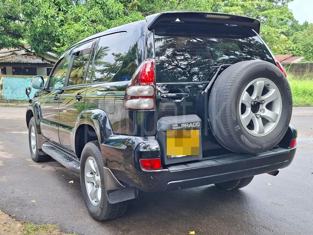 Toyota PRADO 2007 - பயன்படுத்தப்பட்டது SUV sale in Sri Lanka - patpat.lk