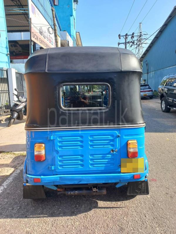 Bajaj Three Wheel 2012 - பயன்படுத்தப்பட்டது முச்சக்கர வண்டி sale in Sri Lanka - patpat.lk