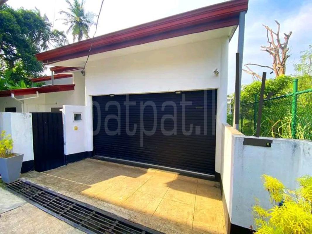 House for Sale in Malabe ads-image-1