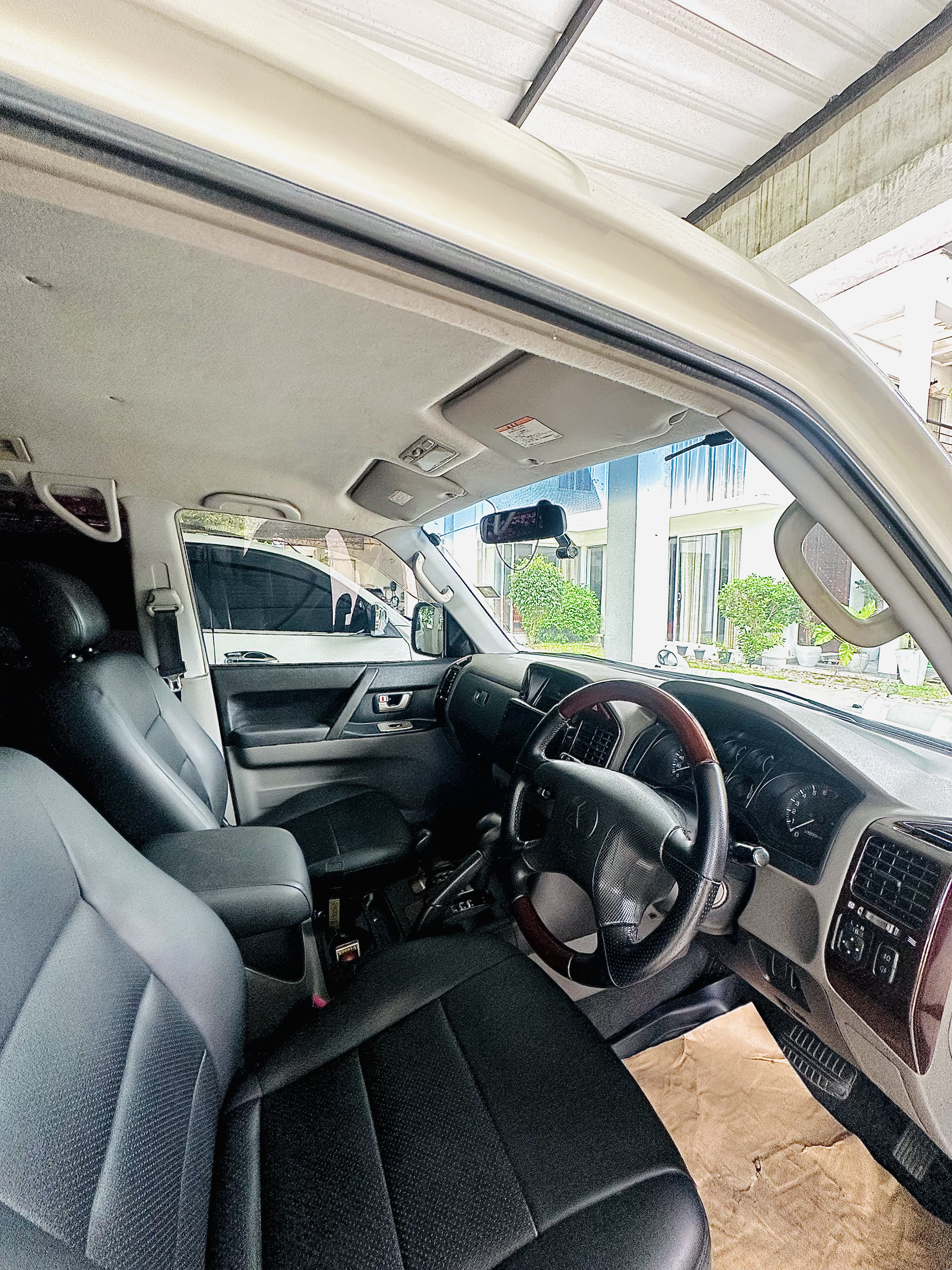 Mitsubishi Montero 2006 - Used SUV sale in Sri Lanka - patpat.lk