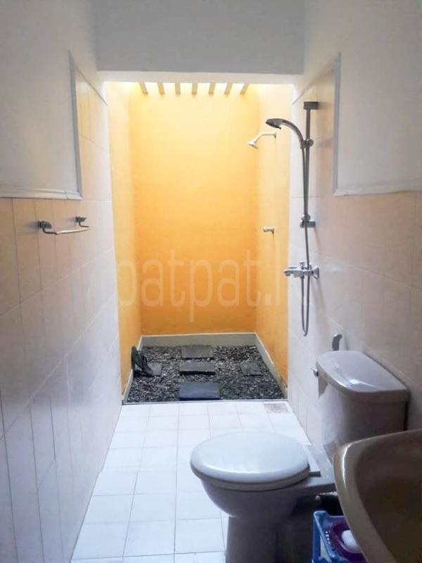 House for Sale in Talawatugoda