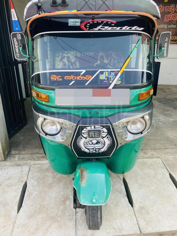 Bajaj 4 stroke 2015 - භාවිතා කරන ලද ත්‍රිරෝද රථය sale in Sri Lanka - patpat.lk