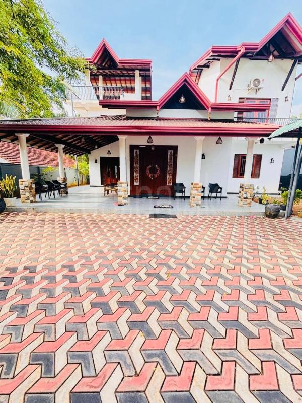 House for Sale in Gandara