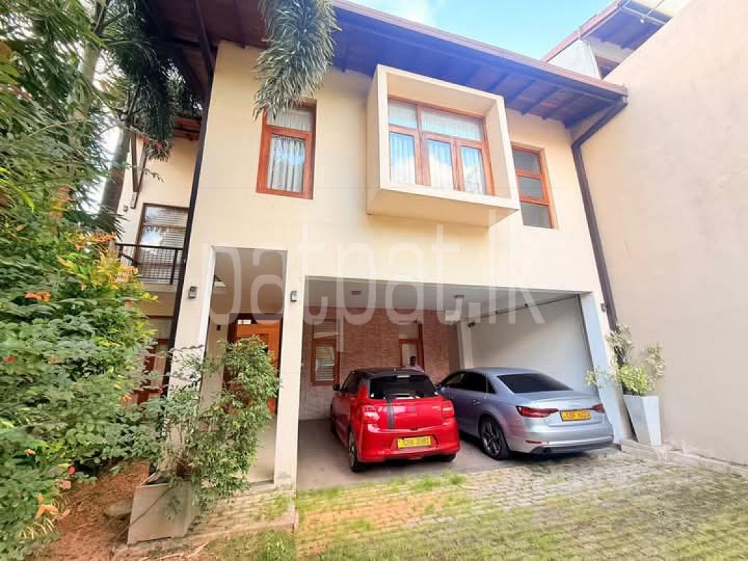 House for Sale in Talawatugoda