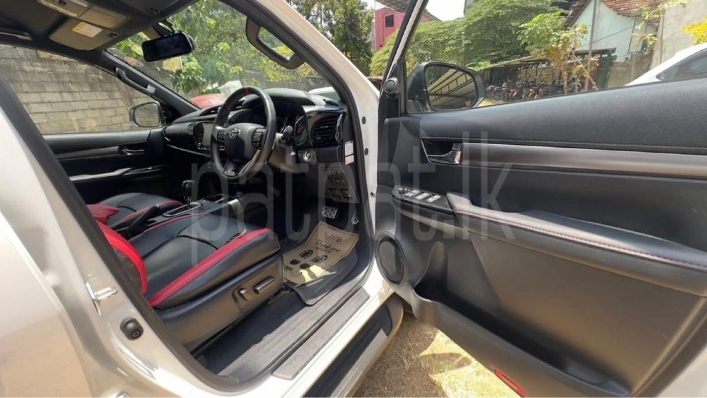 Advertisement image 6