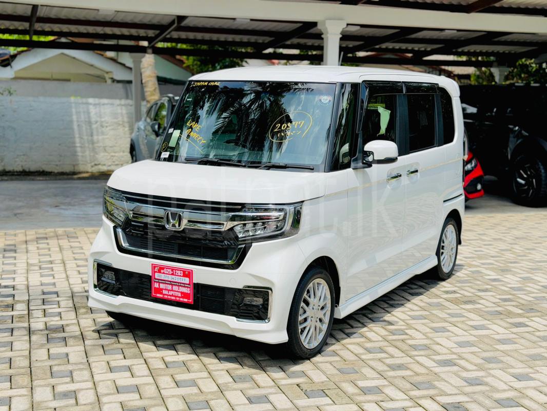 Honda N BOX 2023 - Reconditioned Car sale in Sri Lanka - patpat.lk
