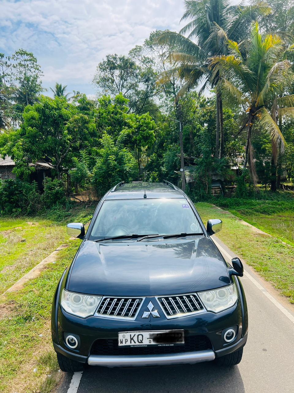 Mitsubishi Montero Sport 2011 - பயன்படுத்தப்பட்டது SUV sale in Sri Lanka - patpat.lk