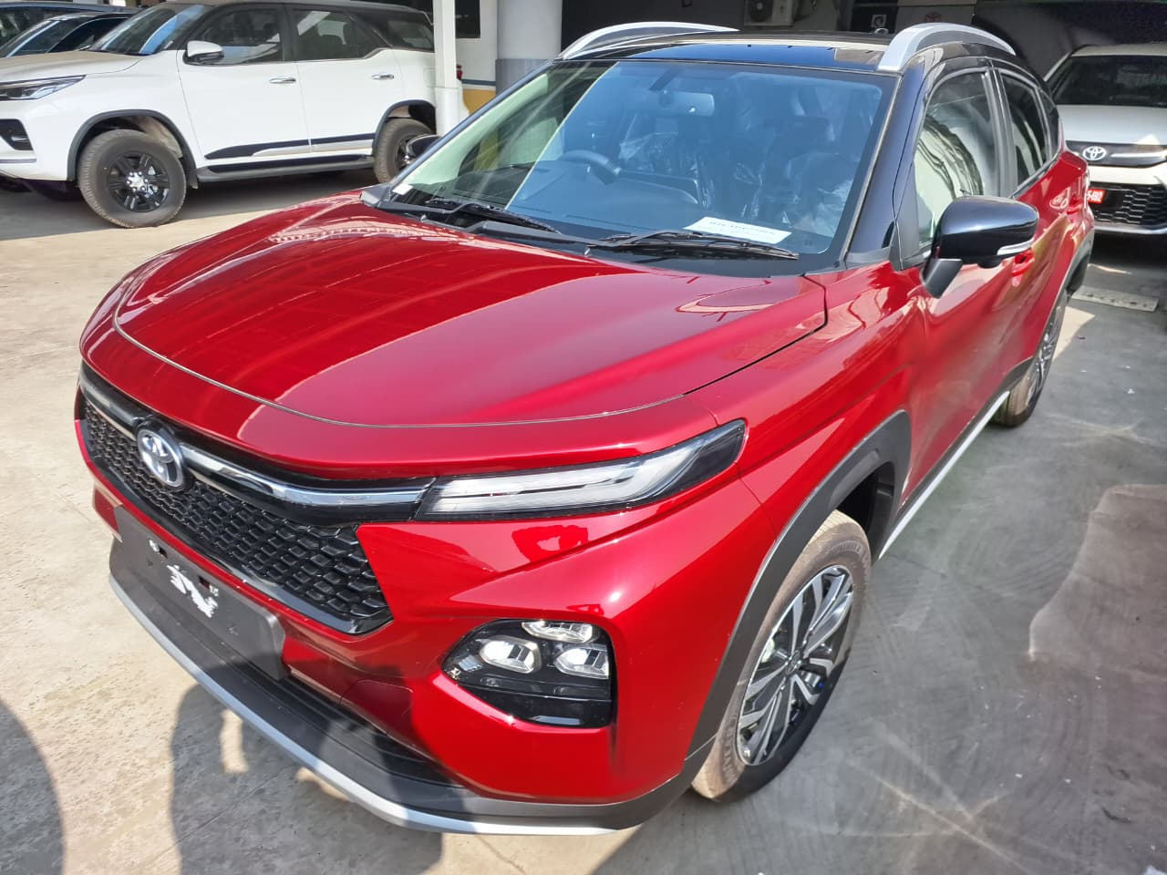 Toyota Urban Cruiser Taisor 2026 ads-image-1