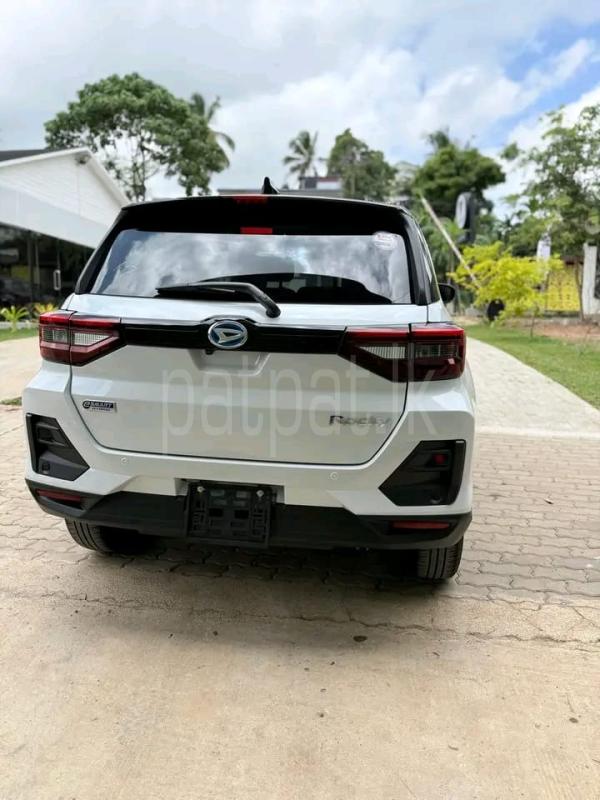 Advertisement image 3