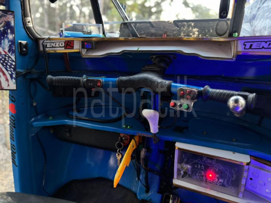 Advertisement image 6