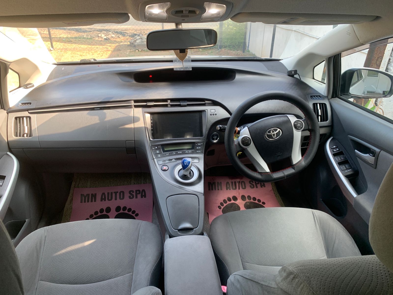 Toyota Prius 2012 - Used Car sale in Sri Lanka - patpat.lk