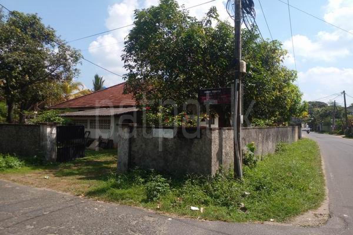 Residential Land for Sale in Moratuwa