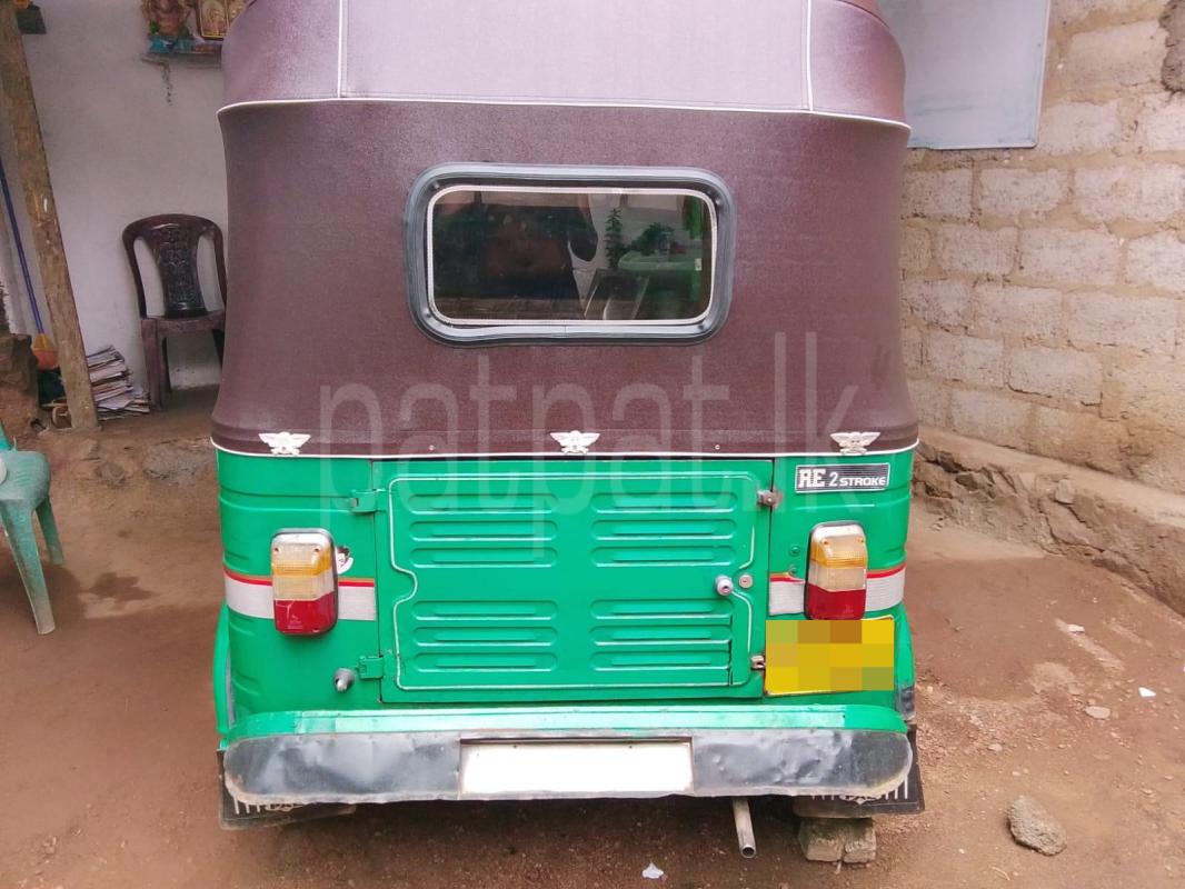 Bajaj Three Wheel 2006 - භාවිතා කරන ලද ත්‍රිරෝද රථය sale in Sri Lanka - patpat.lk