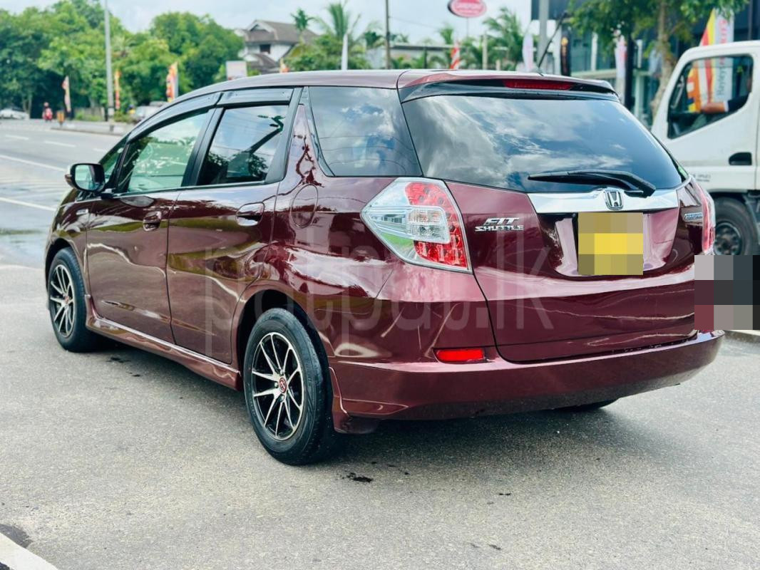 Honda Fit 2014 - பயன்படுத்தப்பட்டது கார் sale in Sri Lanka - patpat.lk
