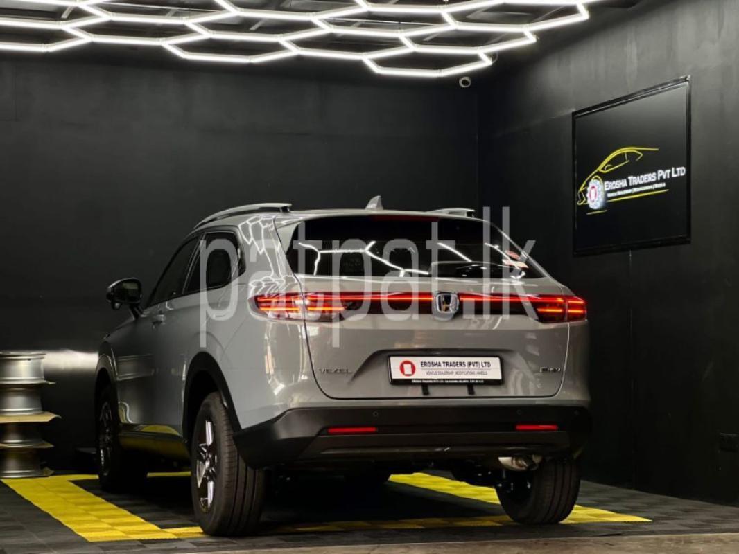 Advertisement image 6