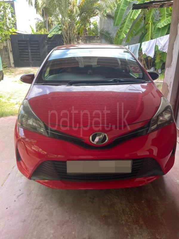 Toyota Vitz 2015 - பயன்படுத்தப்பட்டது கார் sale in Sri Lanka - patpat.lk