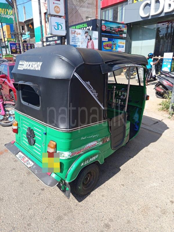 Bajaj Three Wheel 2009 - Used Three wheeler sale in Sri Lanka - patpat.lk