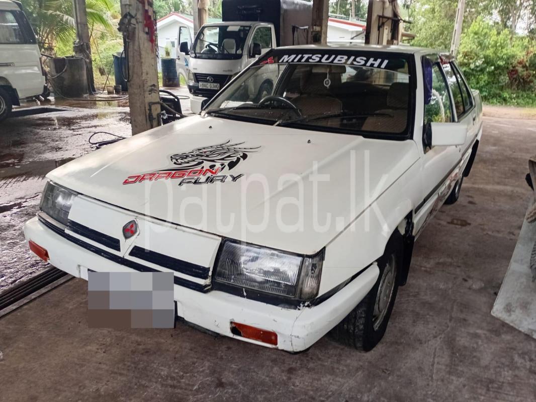 Mitsubishi Lancer 1988 - பயன்படுத்தப்பட்டது கார் sale in Sri Lanka - patpat.lk