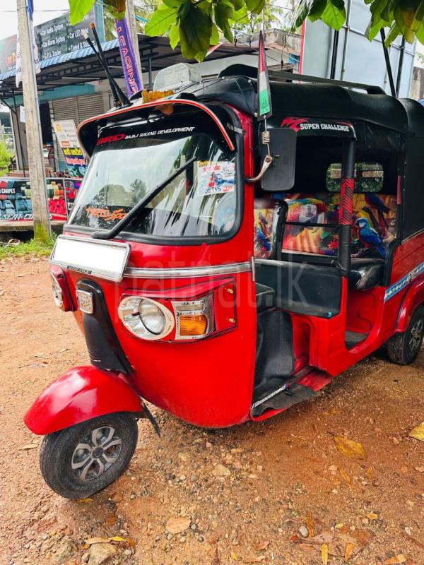 Bajaj 4 stroke 2010 - பயன்படுத்தப்பட்டது முச்சக்கர வண்டி sale in Sri Lanka - patpat.lk