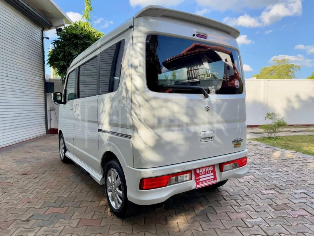 Advertisement image 3