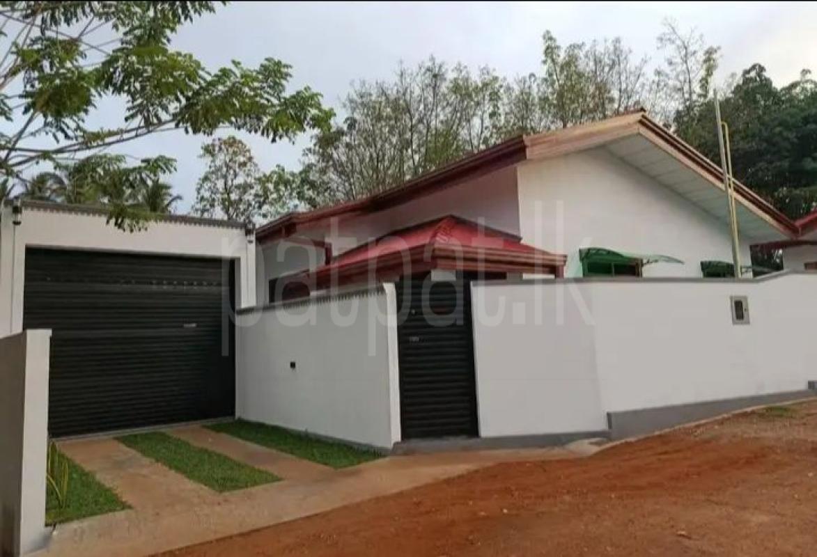 House for Sale in Homagama ads-image-1
