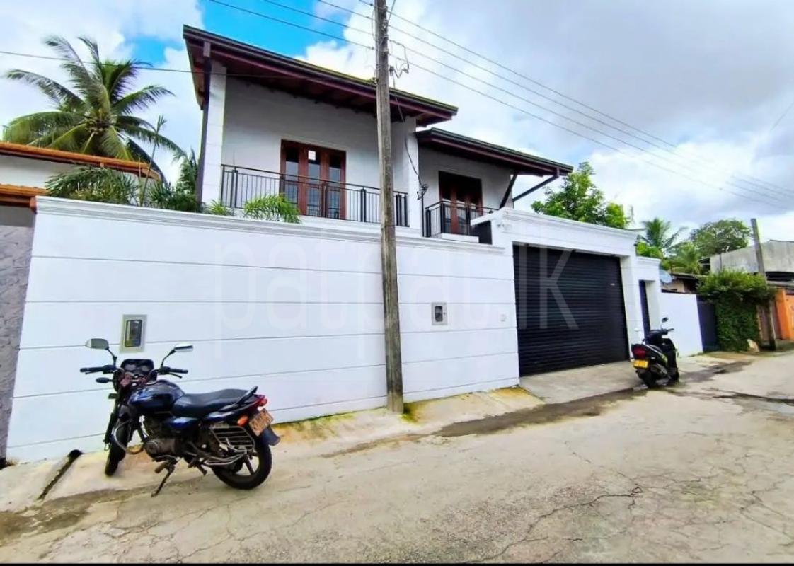 House for Sale in Malabe ads-image-1