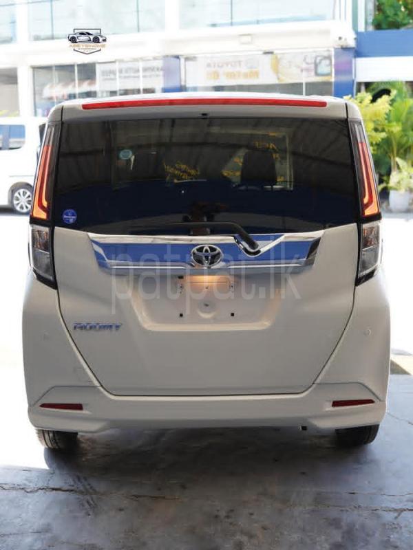 Toyota Roomy 2023 - Used Van sale in Sri Lanka - patpat.lk