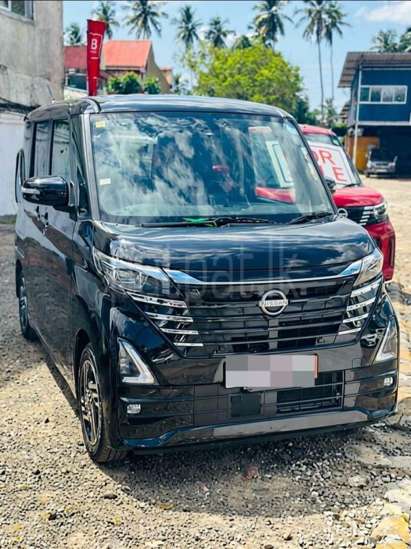 Nissan Roox 2023 - Reconditioned Car sale in Sri Lanka - patpat.lk