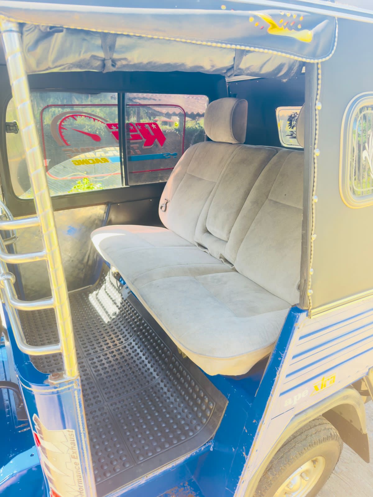 Piaggio Three Wheel 2014 - Used Three wheeler sale in Sri Lanka - patpat.lk