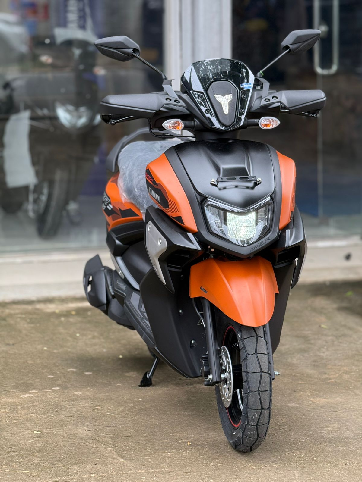 Advertisement image 4