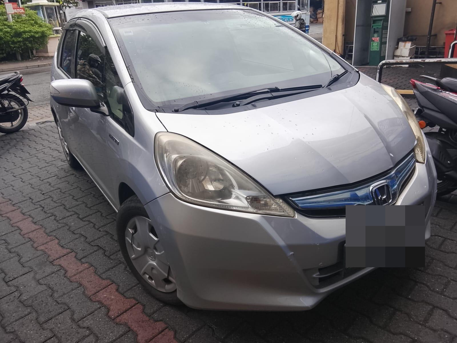 Honda Fit 2013 - பயன்படுத்தப்பட்டது கார் sale in Sri Lanka - patpat.lk