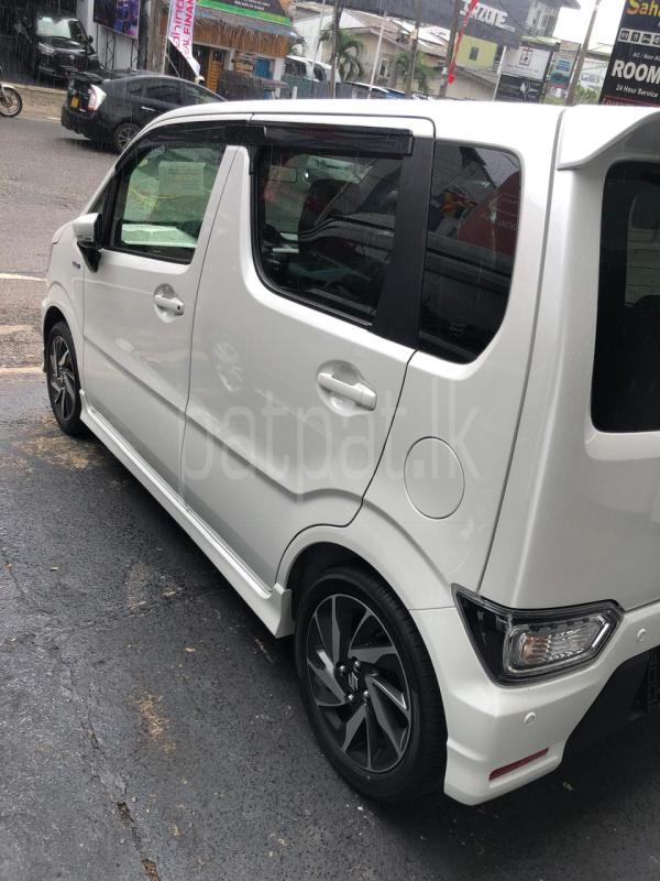 Suzuki Wagon R 2026 - சான்றளிக்கப்பட்டது கார் sale in Sri Lanka - patpat.lk