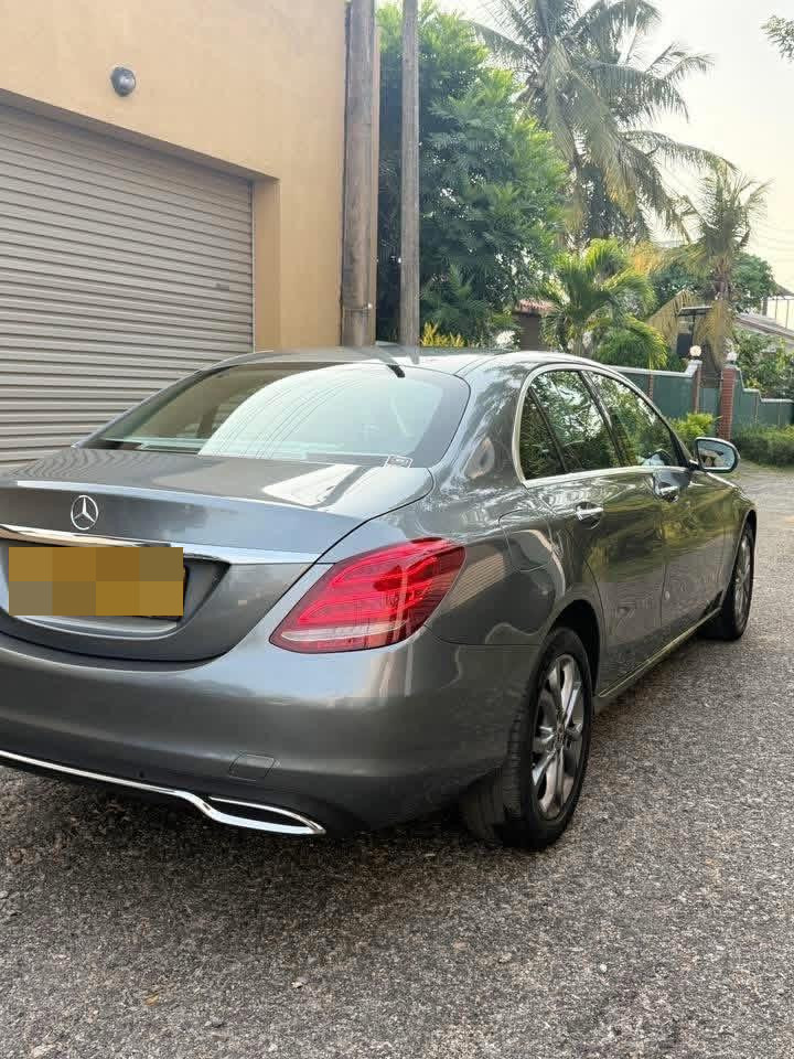 Mercedes Benz C180 2017 - Used Car sale in Sri Lanka - patpat.lk
