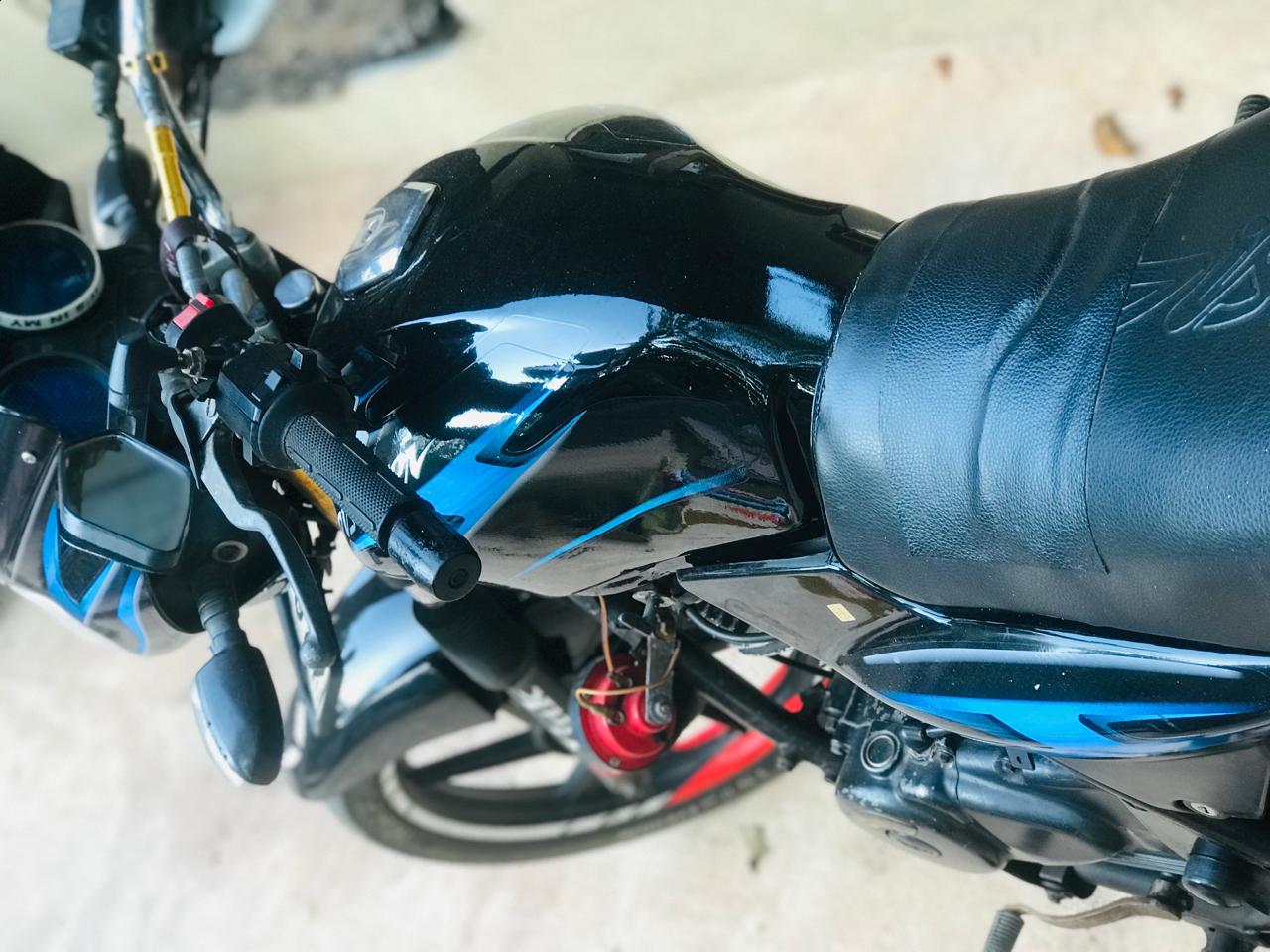 Bajaj Discover 2009 - Used Bike sale in Sri Lanka - patpat.lk