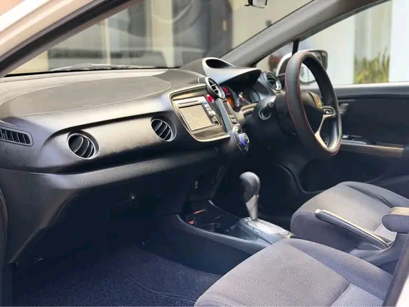 Honda Insight 2011 - Used Car sale in Sri Lanka - patpat.lk