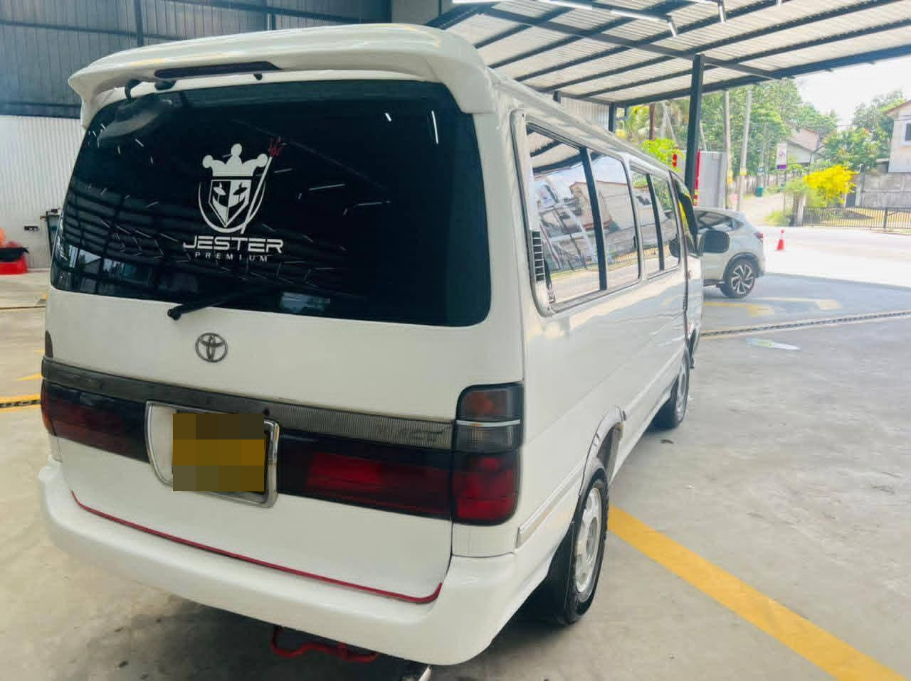 Toyota LH113 1991 - Used Van sale in Sri Lanka - patpat.lk