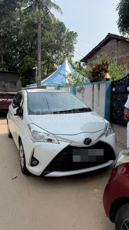 Toyota Vitz 2018 - பயன்படுத்தப்பட்டது கார் sale in Sri Lanka - patpat.lk