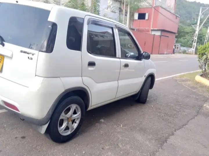 Suzuki Swift 2004 - பயன்படுத்தப்பட்டது கார் sale in Sri Lanka - patpat.lk