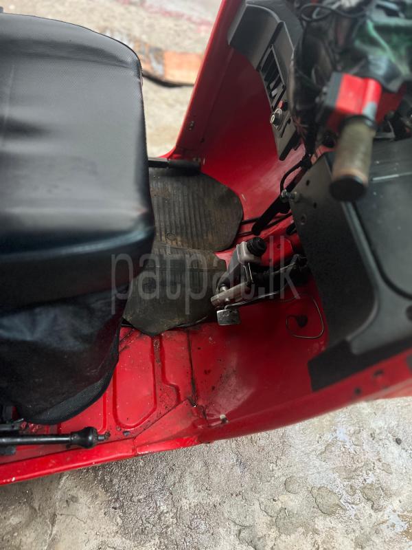 Bajaj 4 stroke 2012 - பயன்படுத்தப்பட்டது முச்சக்கர வண்டி sale in Sri Lanka - patpat.lk