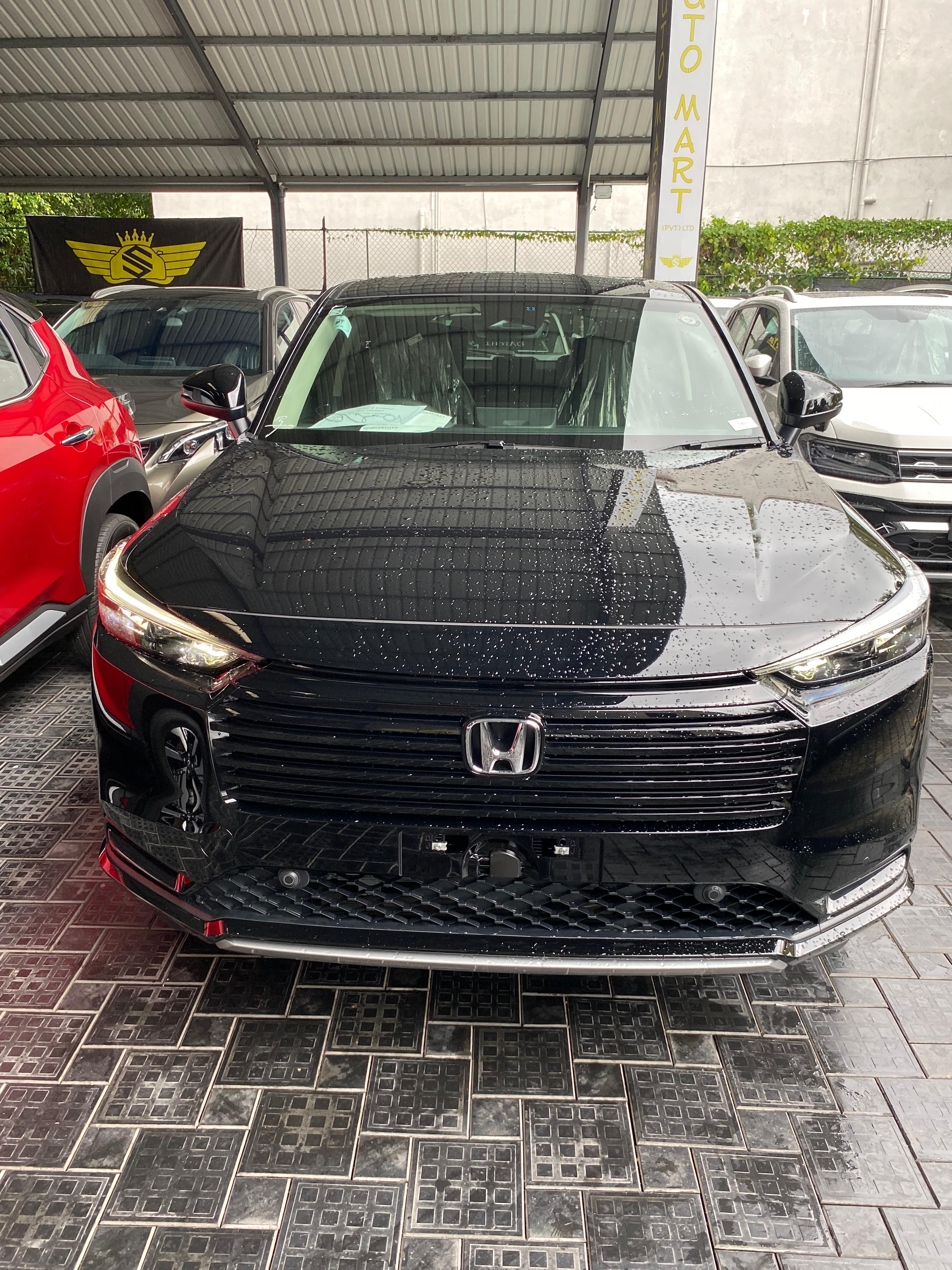 Honda Vezel 2026 ads-image-1