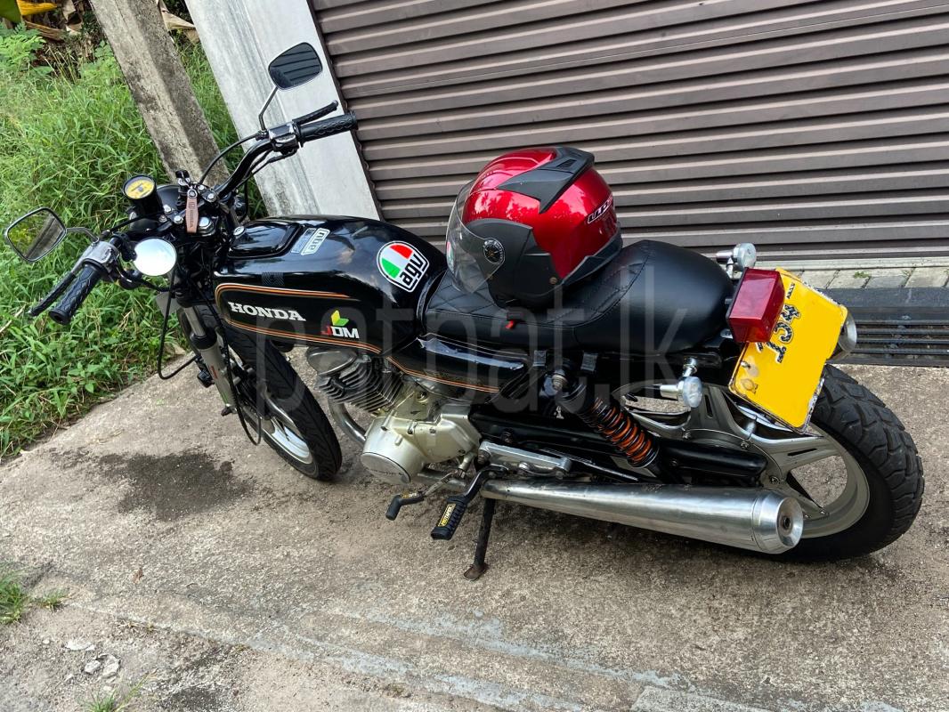 Advertisement image 2